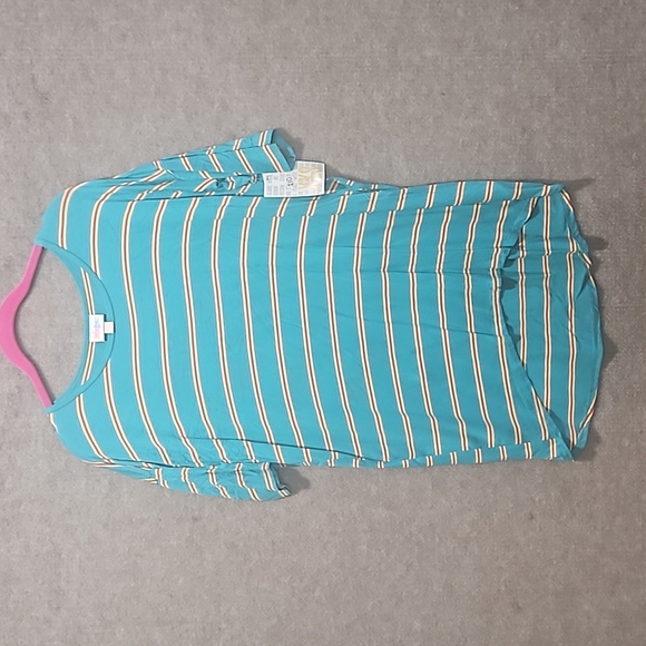 LuLaRoe Tops - Lularoe irma xxs